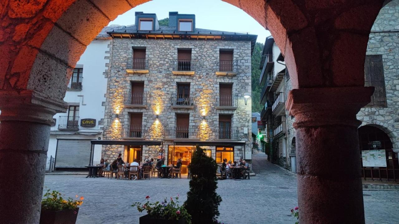 Hotel Monte Perdido Bielsa Exterior foto